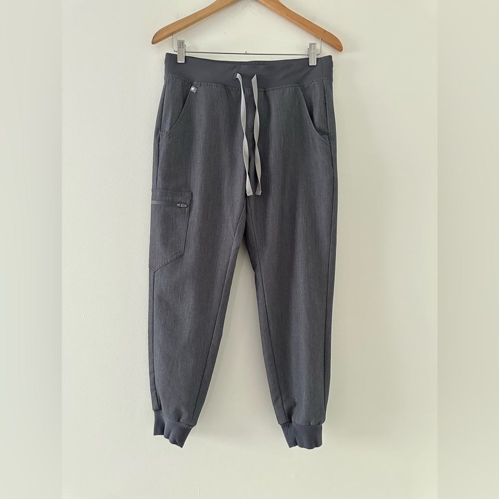 Figs Women's Light Gray Drawstring Jogger Pants
